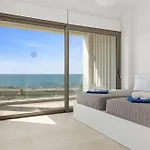 Serenity Waves 4 Вилла