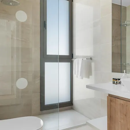 Serenity Waves 4 Villa *