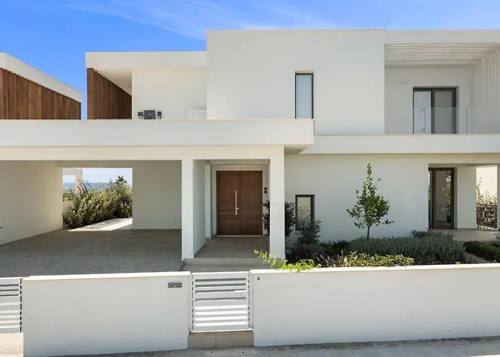 Vila Serenity Waves 4 Softades