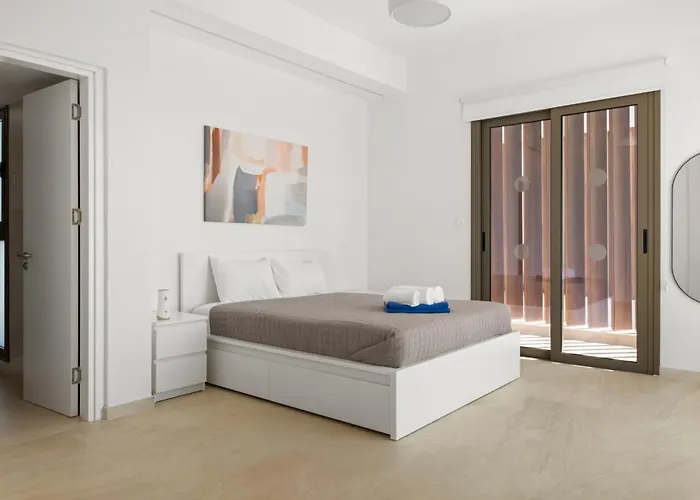 Vila Serenity Waves 4 Softades