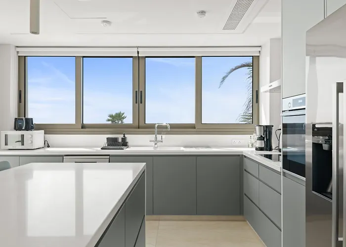 Vila Serenity Waves 4 Softades